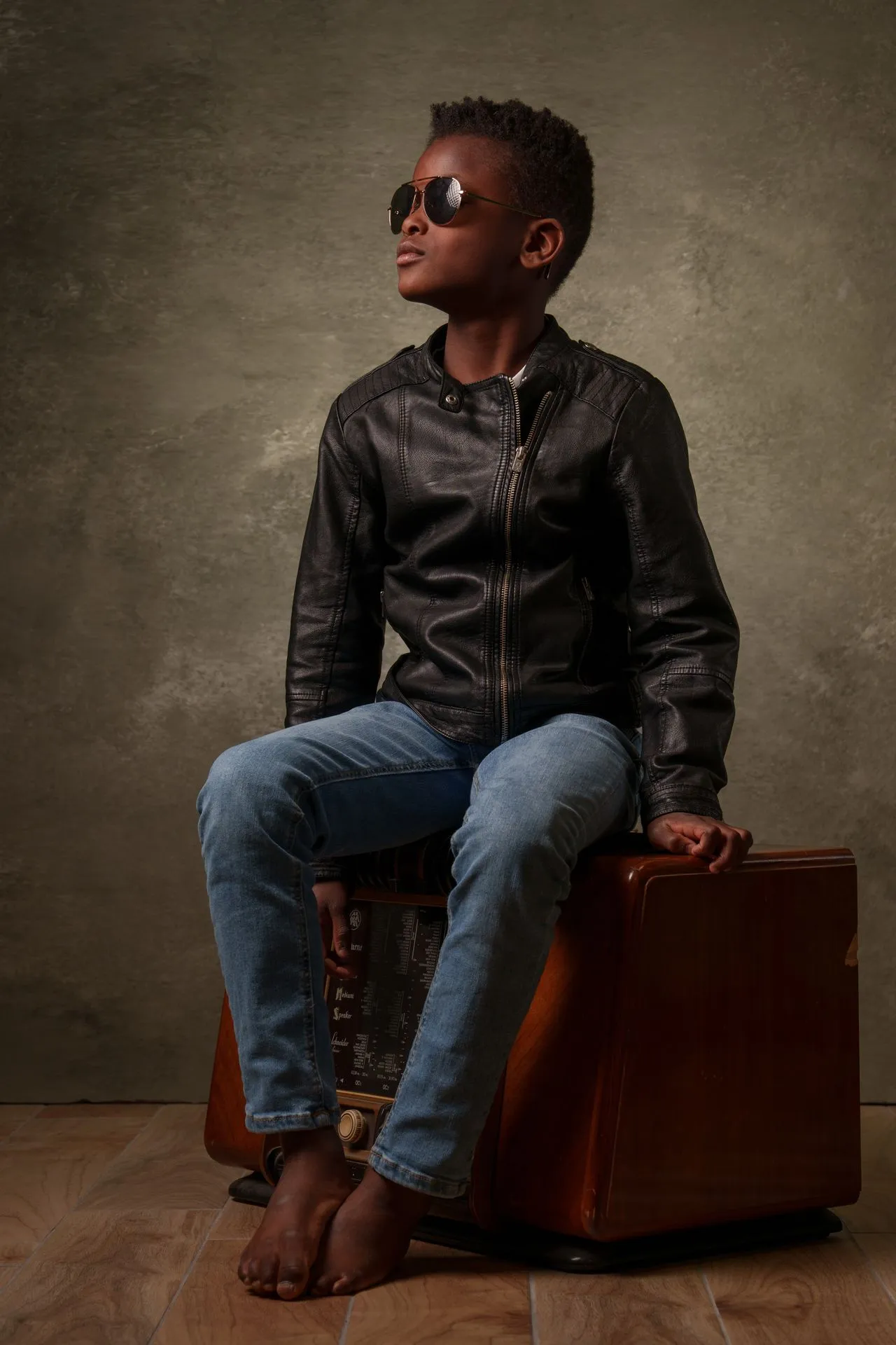 enfance - CHA02397_Enfance Andrezieux portrait enfant studio