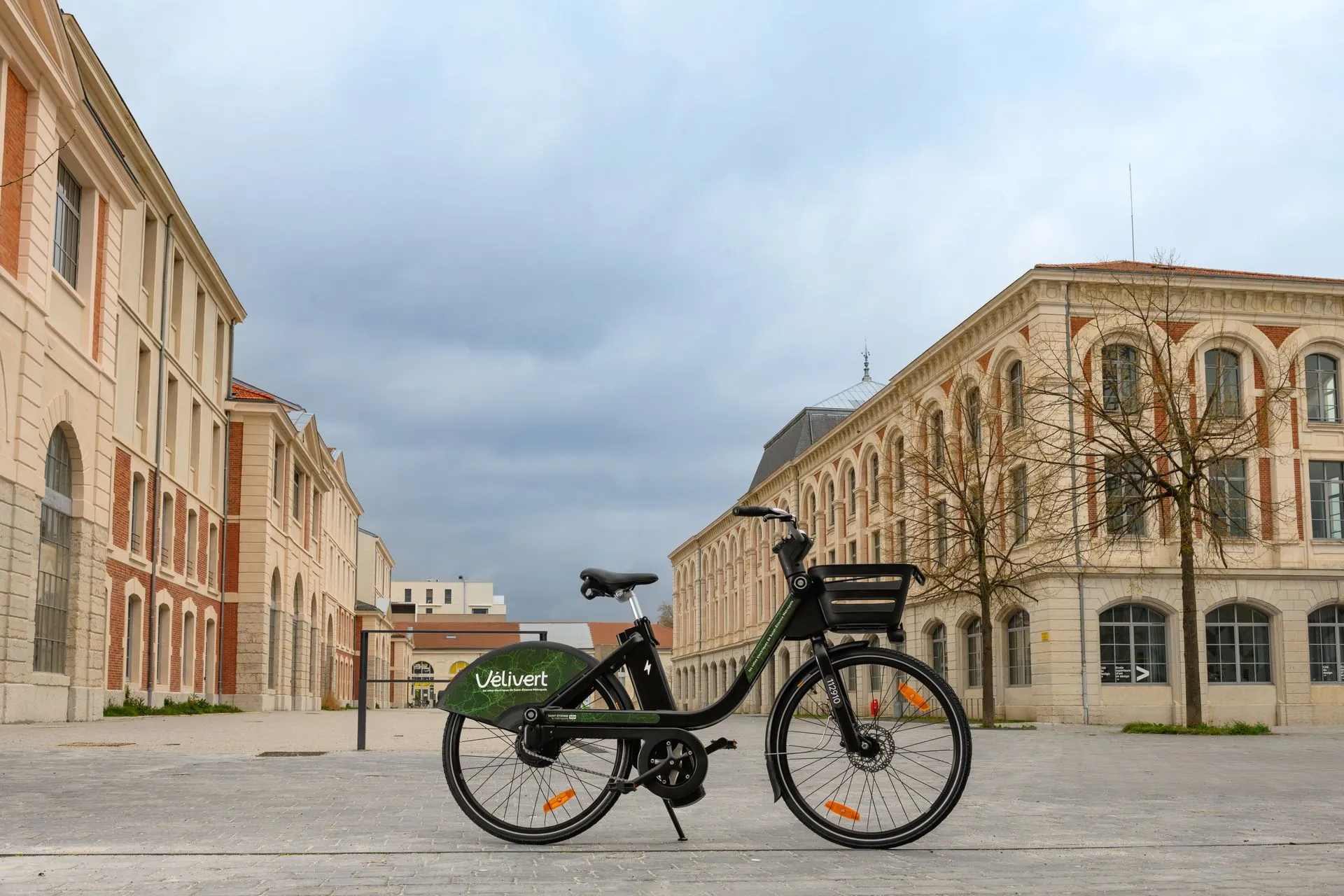 saint-etienne-metropole - _CHA0190-Modifier_photo entreprise saint etienne Loire