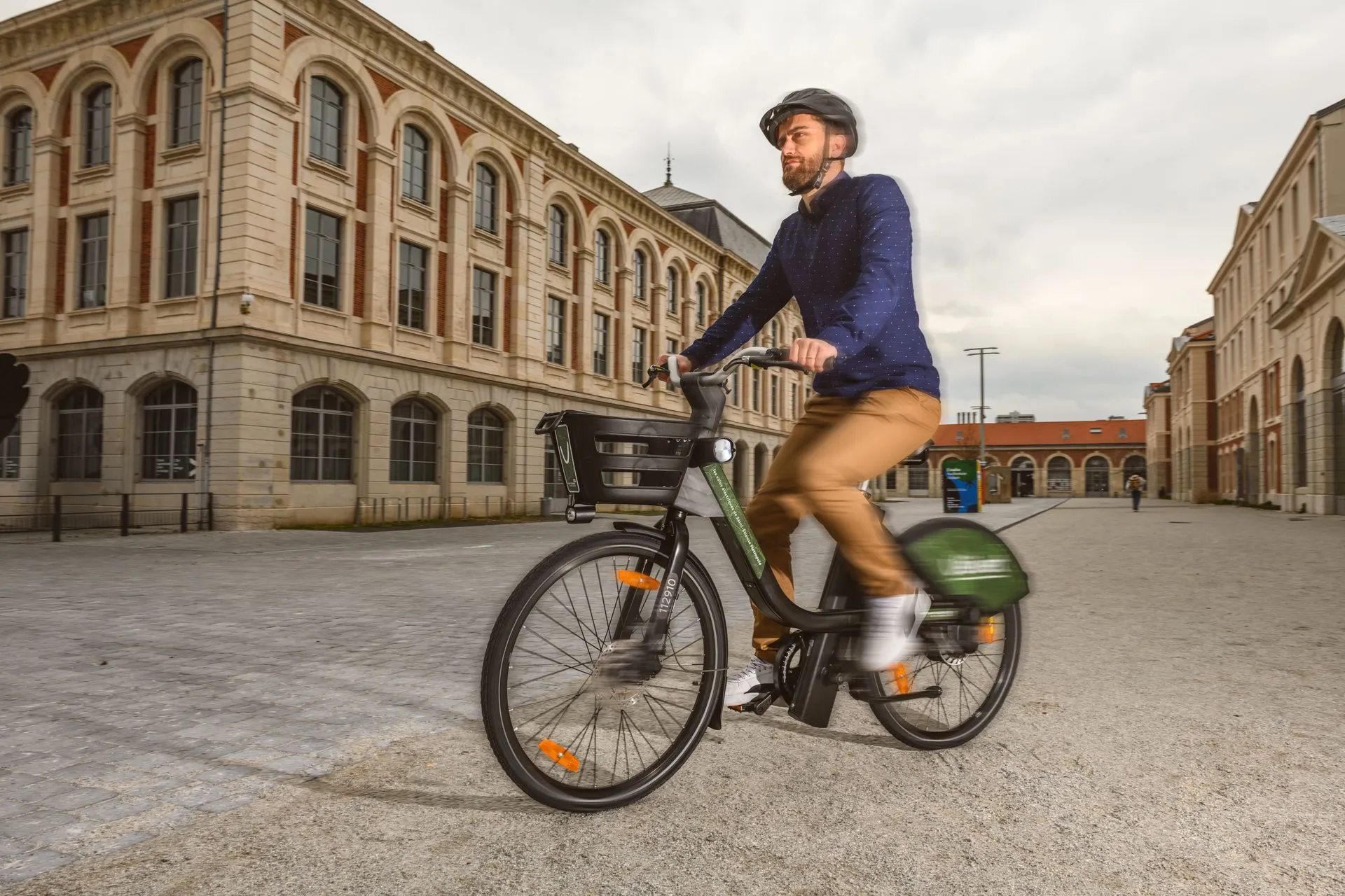 saint-etienne-metropole - _CHA0241-Modifier_photo campagne publicitaire saint etienne