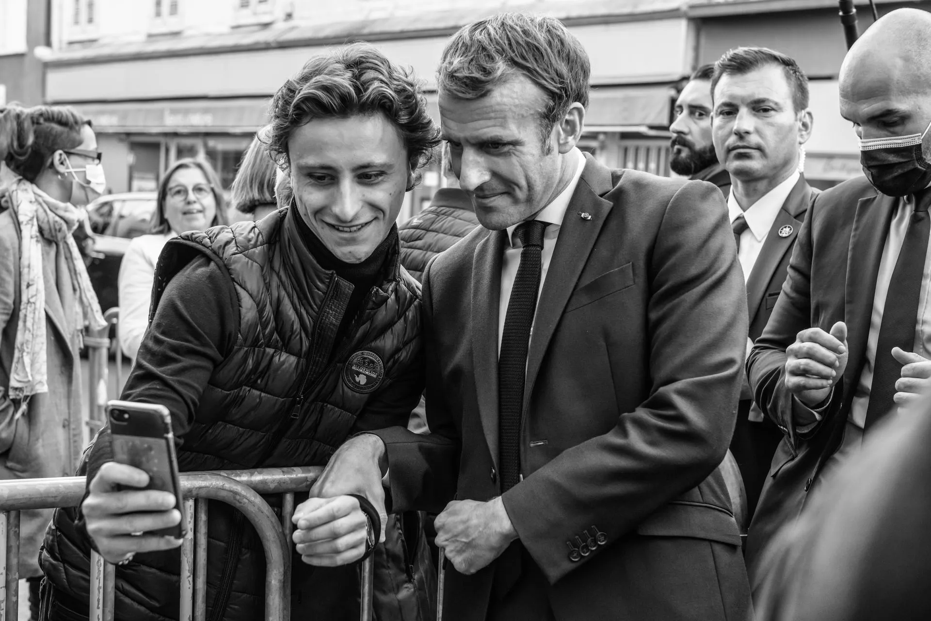 ville-de-montbrison - _CHA8769-Modifier_Photographie pour les industries, les collectivités, les producteurs_reportage institutionnel president montbrison