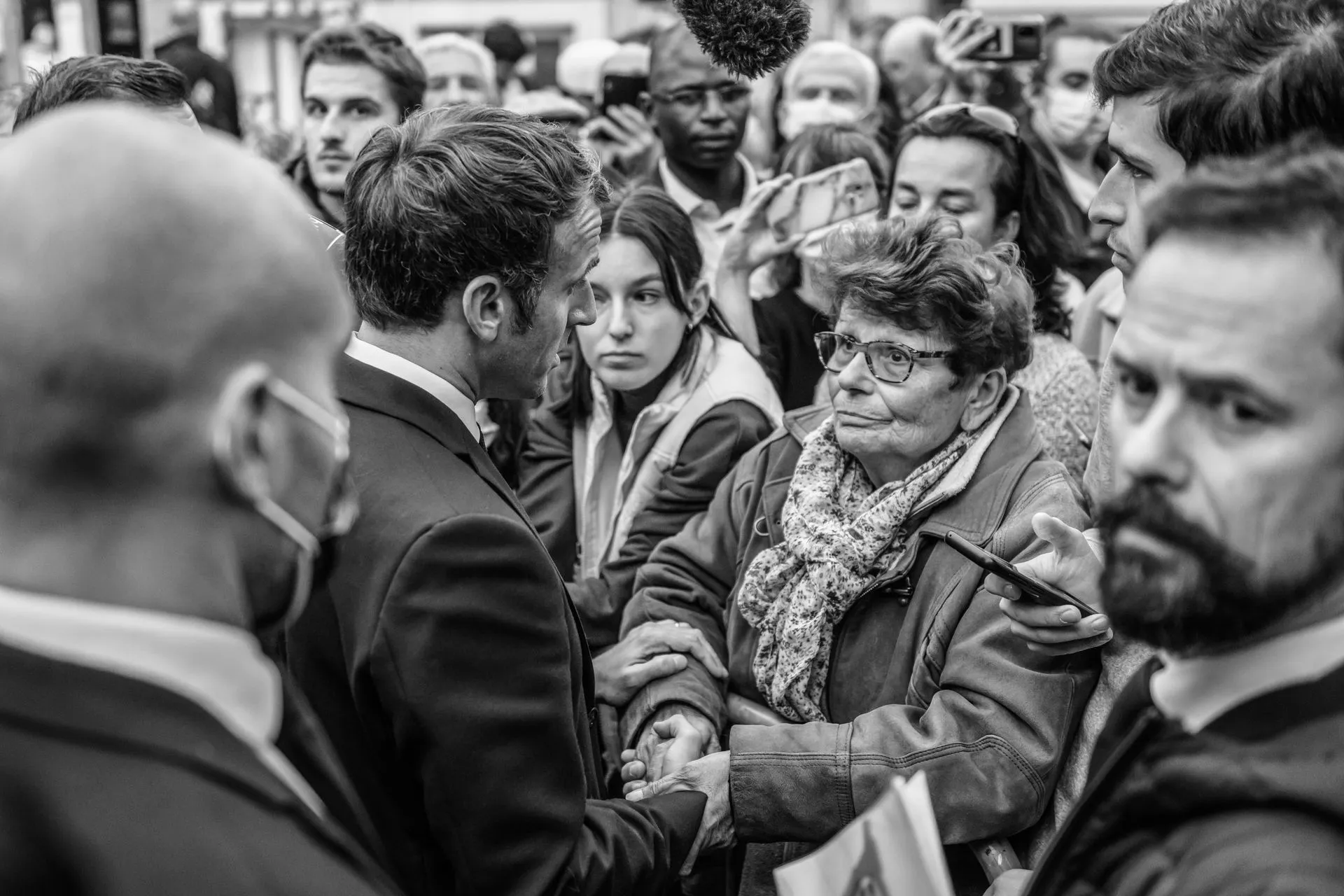 ville-de-montbrison - _CHA8947-Modifier_Photographie pour les industries, les collectivités, les producteurs_reportage institutionnel president montbrison