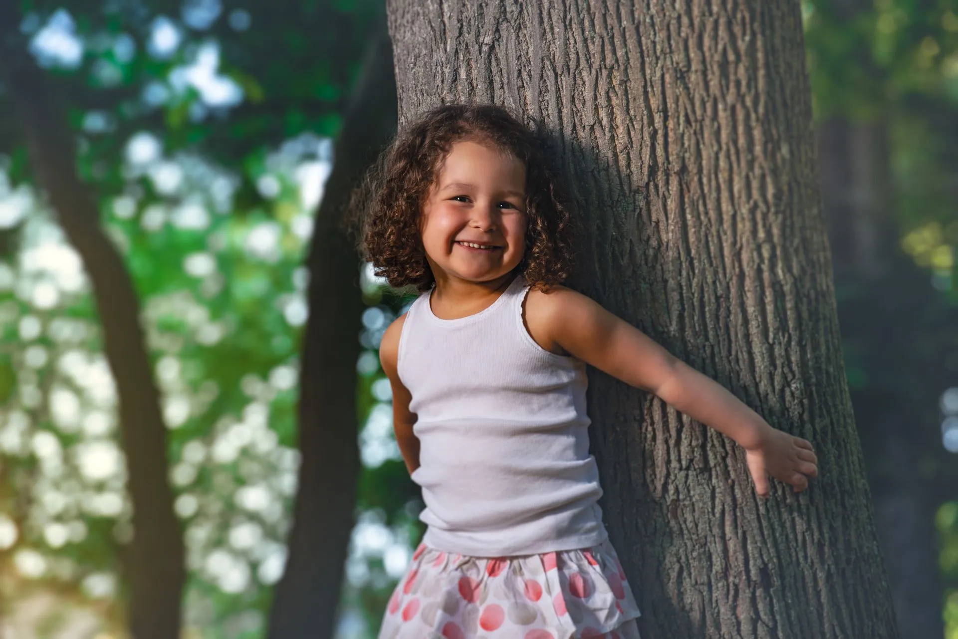 exterieur - _CHV3282-Modifier_Laminamarc AIR_20x30_6735_Bois Foncéphotographe extérieur Montbrison, séance photo nature Loire, portrait famille plein air Forez, photographie outdoor Auvergne-Rhône-Alpes, shooting extérieur Saint-Étienne
